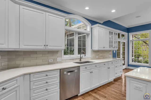 $1,185,000 | 5832 Southwest Clarion Lane, Topeka, KS 66610