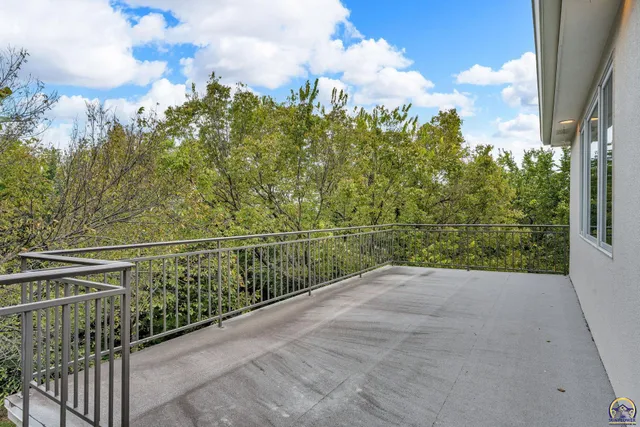 $1,185,000 | 5832 Southwest Clarion Lane, Topeka, KS 66610