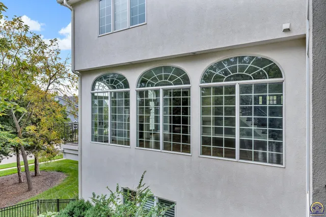 $1,185,000 | 5832 Southwest Clarion Lane, Topeka, KS 66610