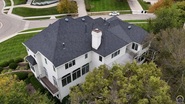 $1,185,000 | 5832 Southwest Clarion Lane, Topeka, KS 66610