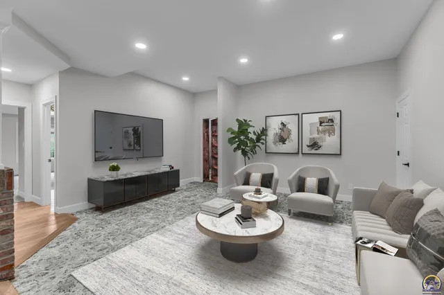 $1,185,000 | 5832 Southwest Clarion Lane, Topeka, KS 66610