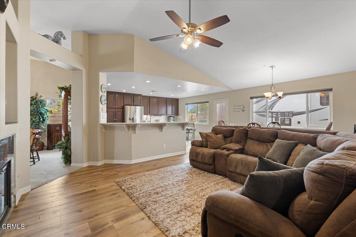 602 Ensign Place Oxnard, CA 93035 - Photo 11 of 36 20-DSC03894