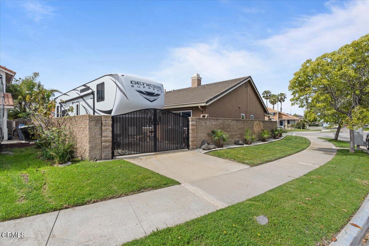 602 Ensign Place Oxnard, CA 93035 - Photo 28 of 36 34-DSC04258