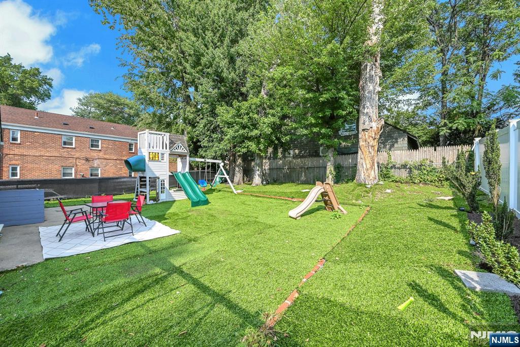 151 Knickerbocker Road Englewood, NJ 07631 - Photo 25 of 28 Gallery Image 25