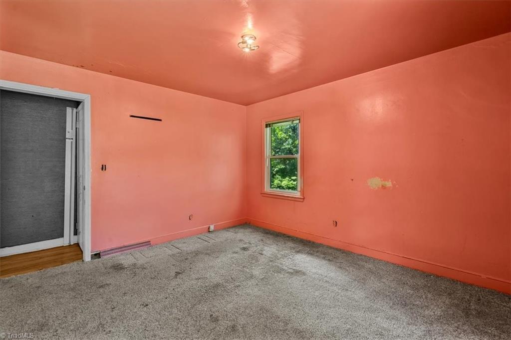 509 Woodrow Avenue High Point, NC 27262 - Photo 21 of 33