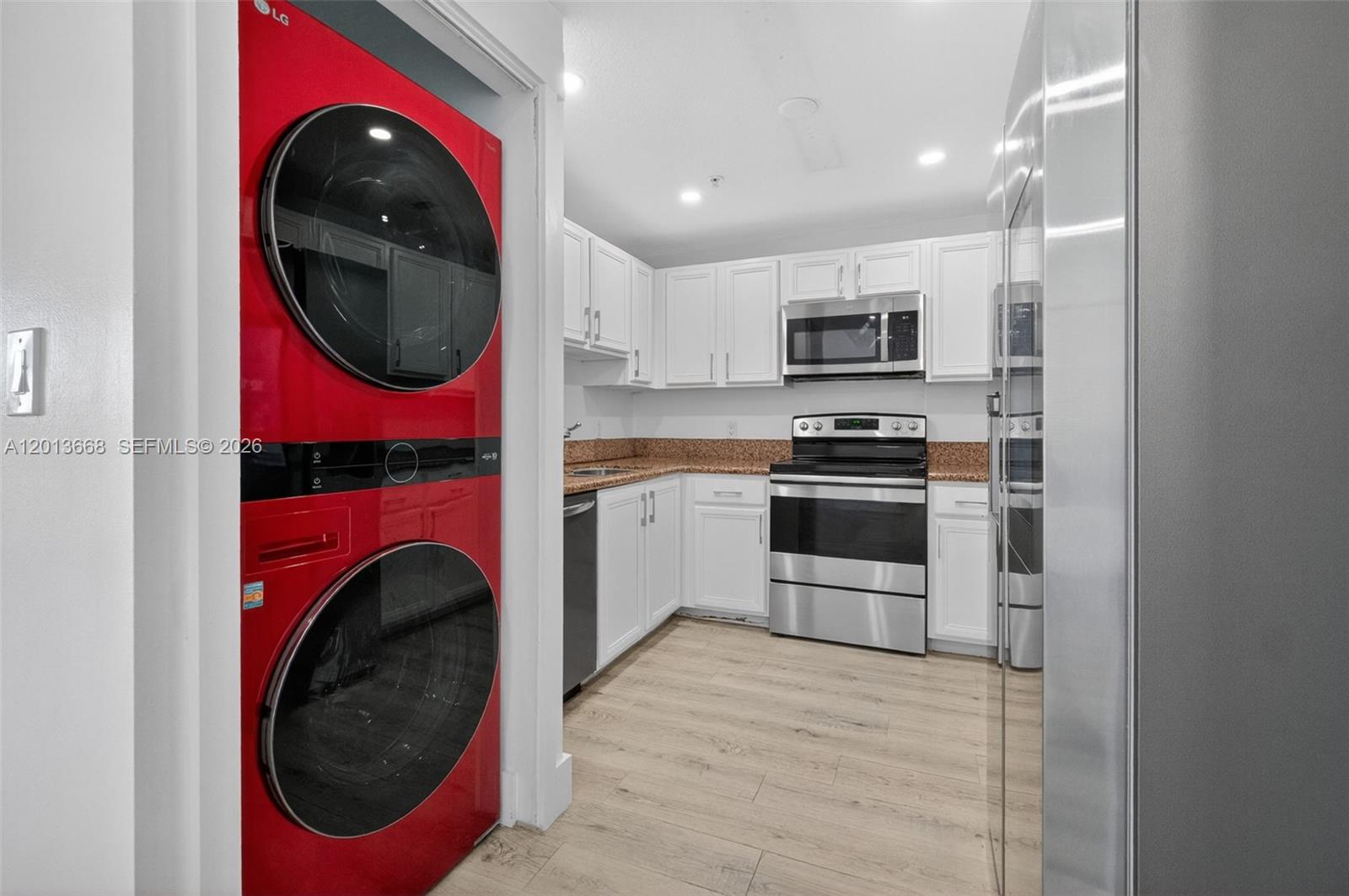 5271 Southwest 8th Street, Unit 305 Miami, FL 33134 - Photo 10 of 35