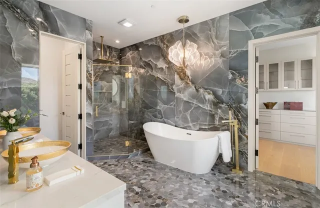 $10,498,000 | 4 Narbonne, Newport Beach, CA 92660