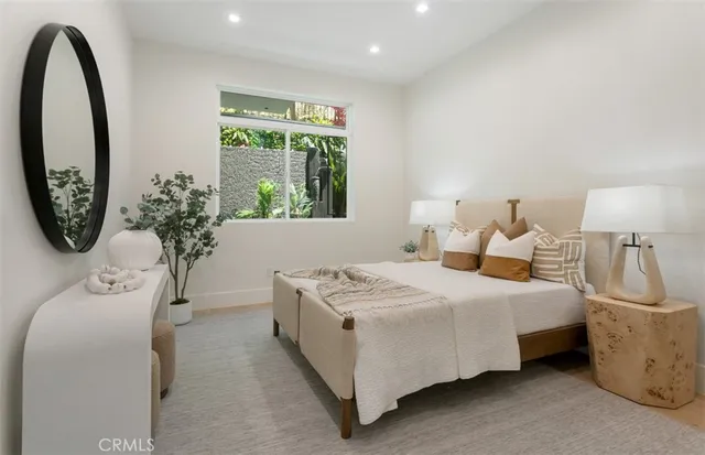 $10,498,000 | 4 Narbonne, Newport Beach, CA 92660