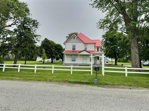 $400,000 | 14463 South 150 West, Kentland, IN 47951