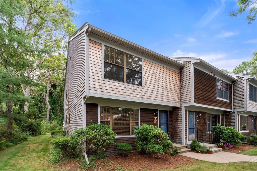 195 Falmouth Road, Unit 10 Mashpee, MA 02649 - Photo 1 of 31