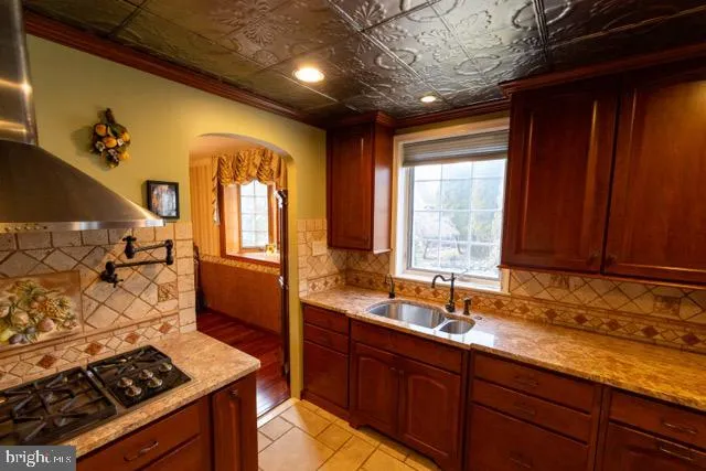 $415,000 | 7614 Hasbrook Avenue, Philadelphia, PA 19111