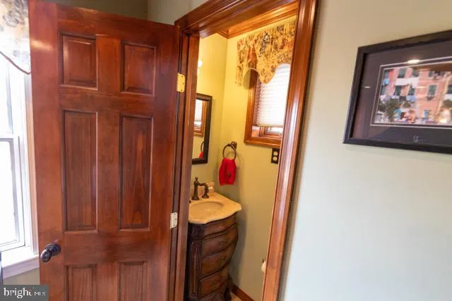 $415,000 | 7614 Hasbrook Avenue, Philadelphia, PA 19111