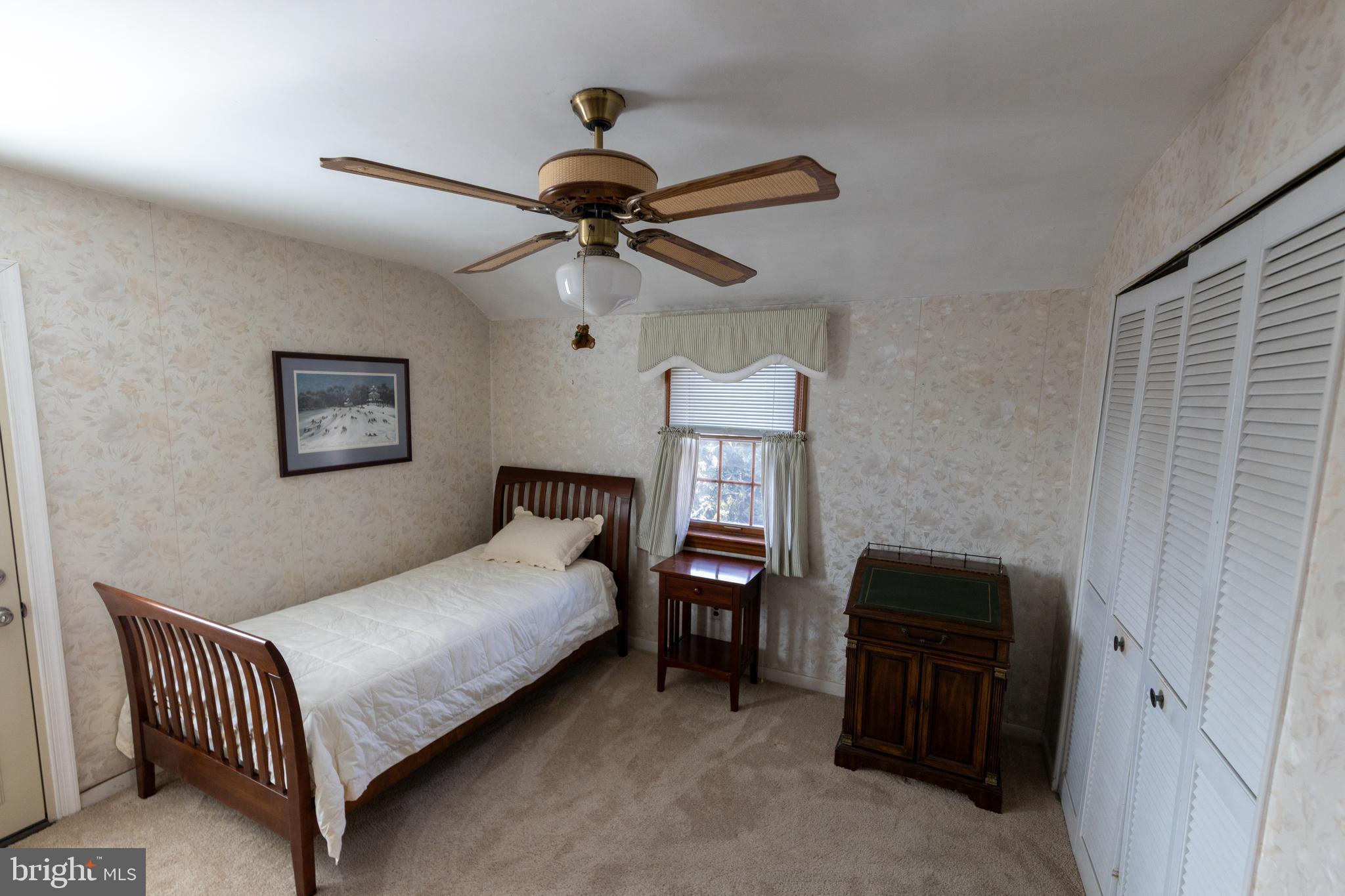 7614 Hasbrook Avenue Philadelphia, PA 19111 - Photo 35 of 55