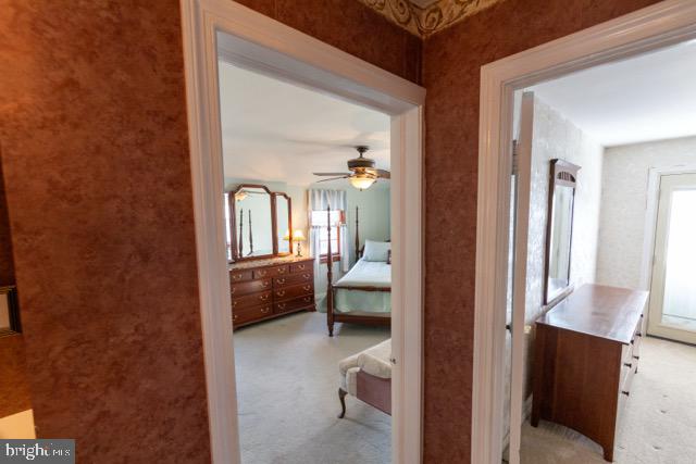 7614 Hasbrook Avenue Philadelphia, PA 19111 - Photo 42 of 55