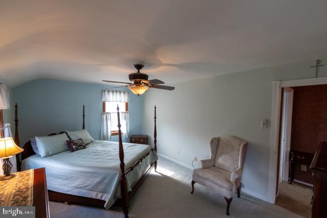 7614 Hasbrook Avenue Philadelphia, PA 19111 - Photo 44 of 55