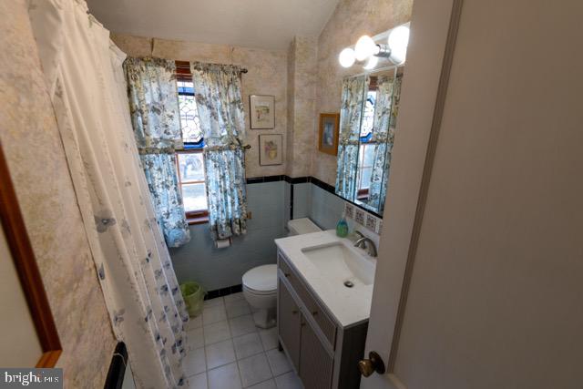 7614 Hasbrook Avenue Philadelphia, PA 19111 - Photo 47 of 55