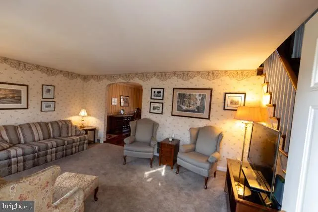 $415,000 | 7614 Hasbrook Avenue, Philadelphia, PA 19111