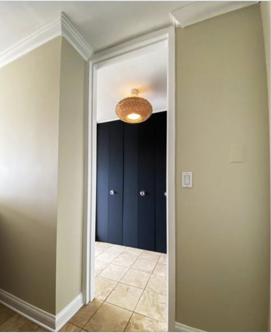 655 West Irving Park Road, Unit 4009 Chicago, IL 60613 - Photo 7 of 27 a bathroom with a sink and a mirror