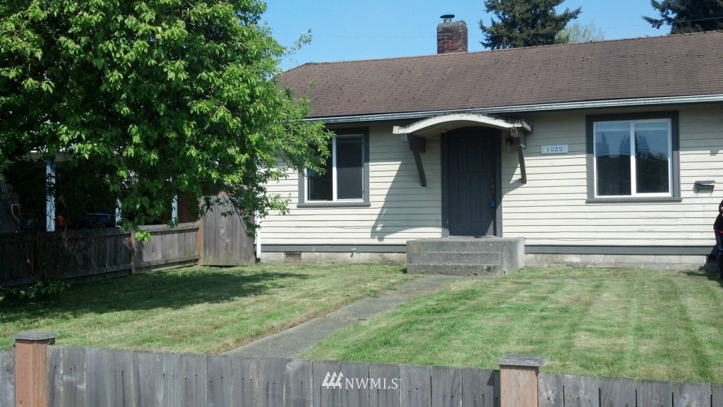 1029 Rockefeller Avenue Everett, WA 98201 - Photo 1 of 10 Gallery Image 1