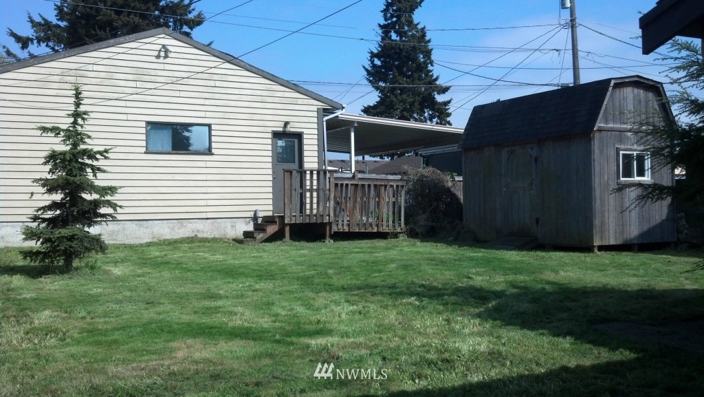 1029 Rockefeller Avenue Everett, WA 98201 - Photo 3 of 10 Gallery Image 3