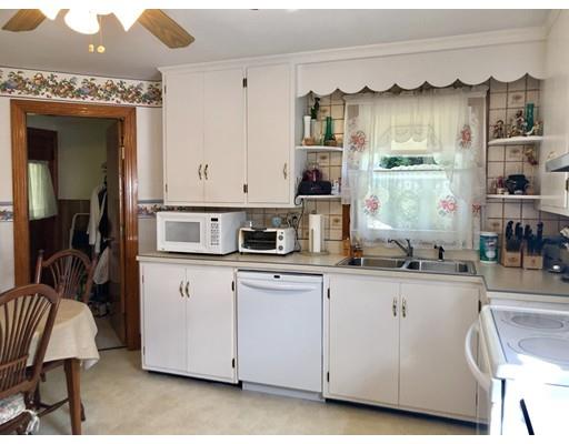 107 Douglas Road Gardner, MA 01440 - Photo 5 of 32 Gallery Image 5