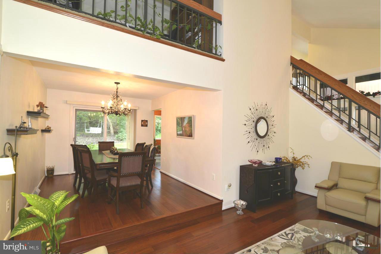 11815 Riders Lane Reston, VA 20191 - Photo 5 of 30 Living Room & Dinning Room