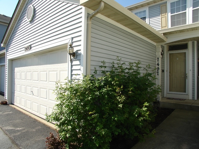 2497 Reflections Drive Aurora, IL 60502 - Photo 2 of 27