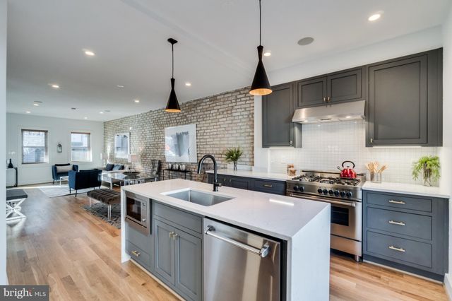 $921,000 | 1105 Abbey Place Northeast, Washington, DC 20002