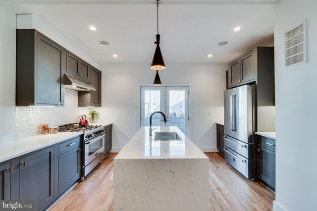 $921,000 | 1105 Abbey Place Northeast, Washington, DC 20002