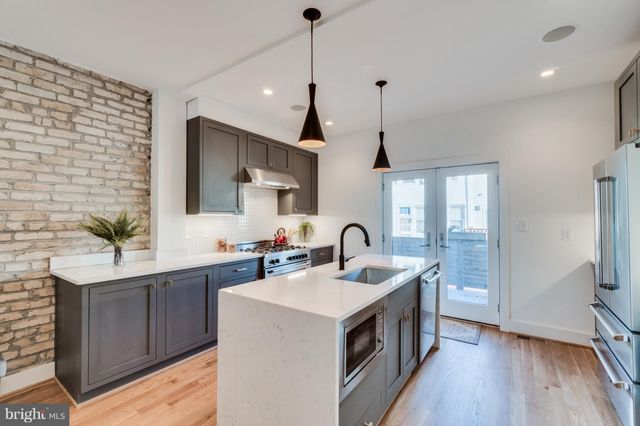 $921,000 | 1105 Abbey Place Northeast, Washington, DC 20002