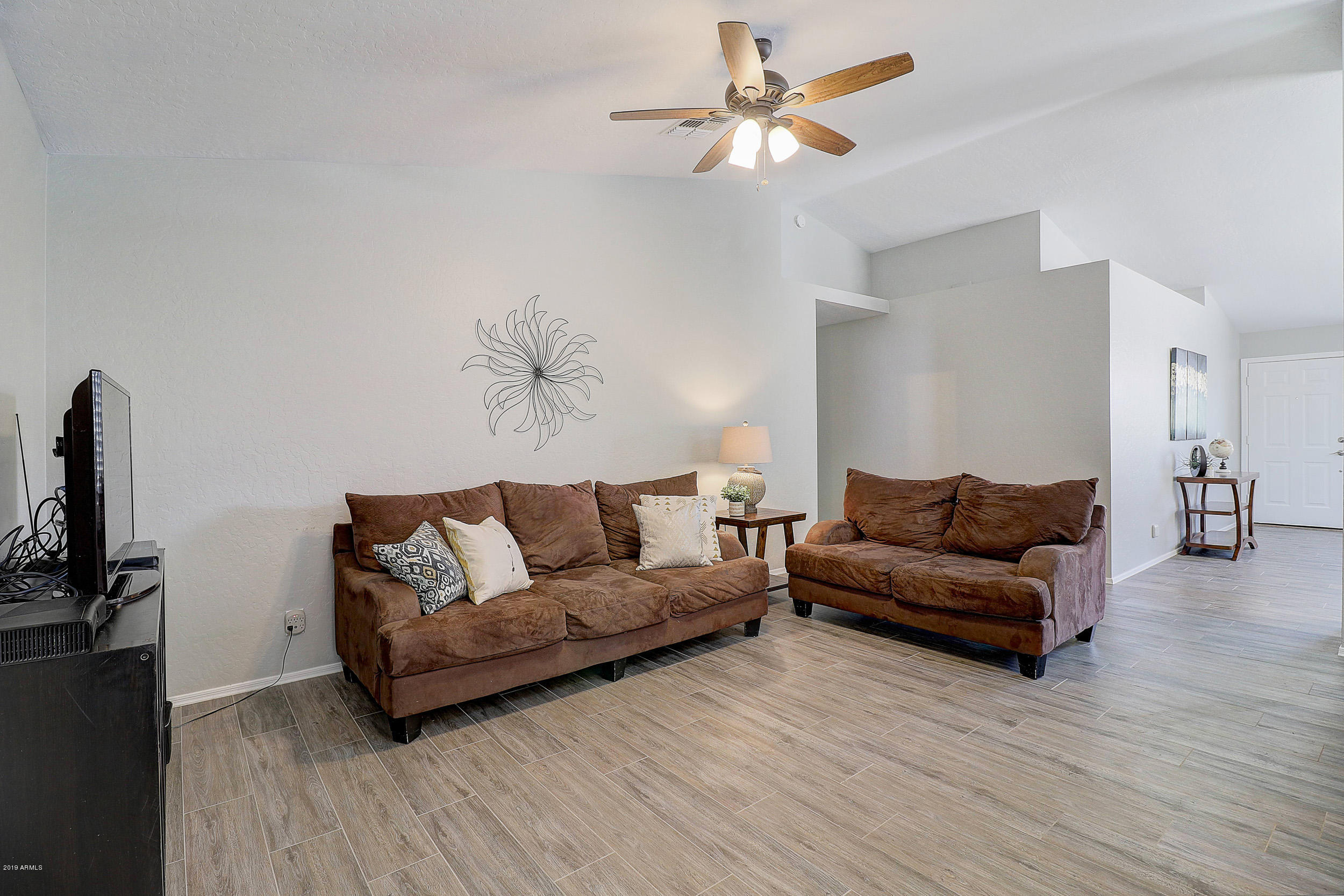 2046 East Devon Road Gilbert, AZ 85296 - Photo 12 of 30 B (8)