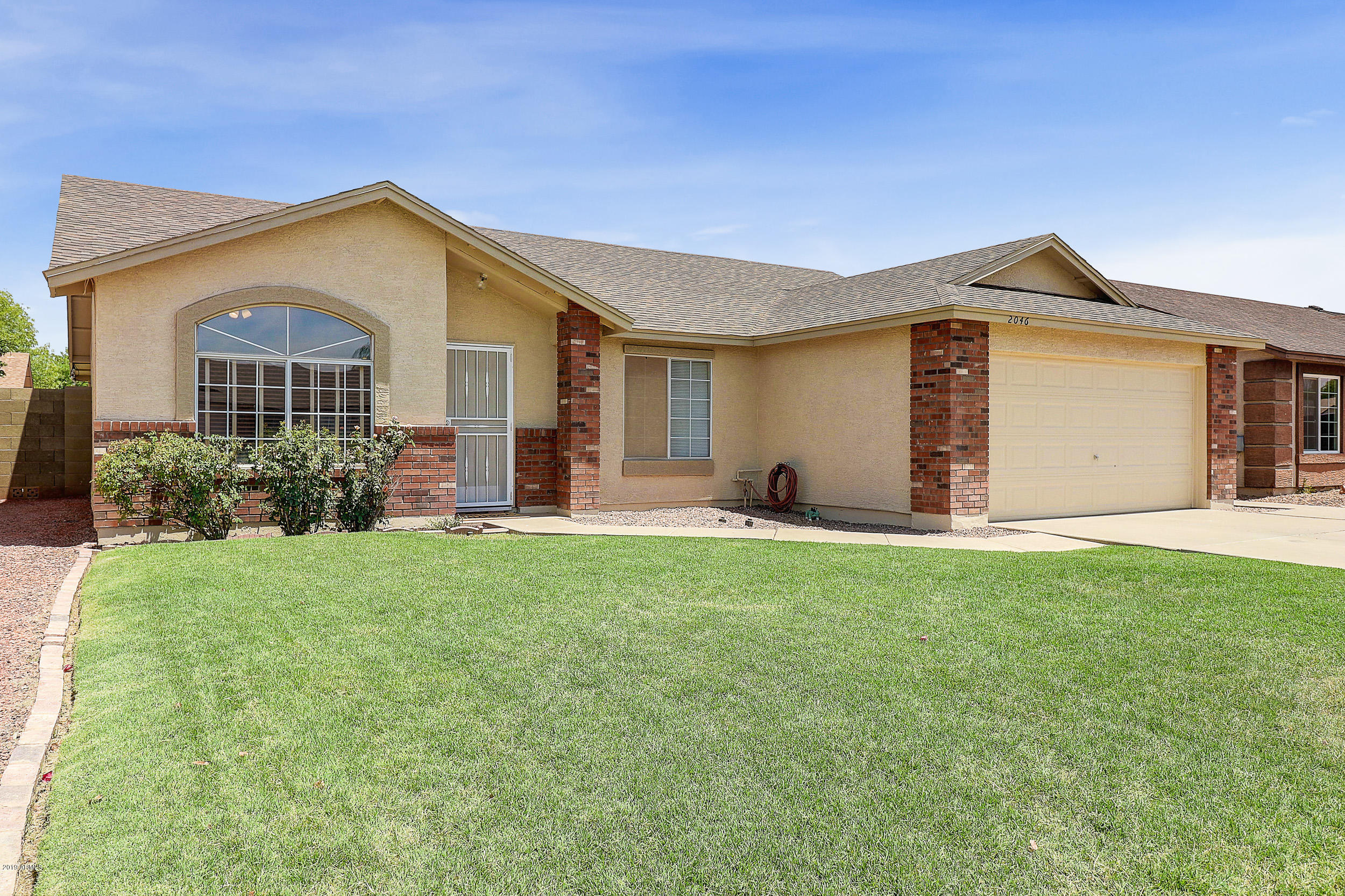 2046 East Devon Road Gilbert, AZ 85296 - Photo 3 of 30 A (3)