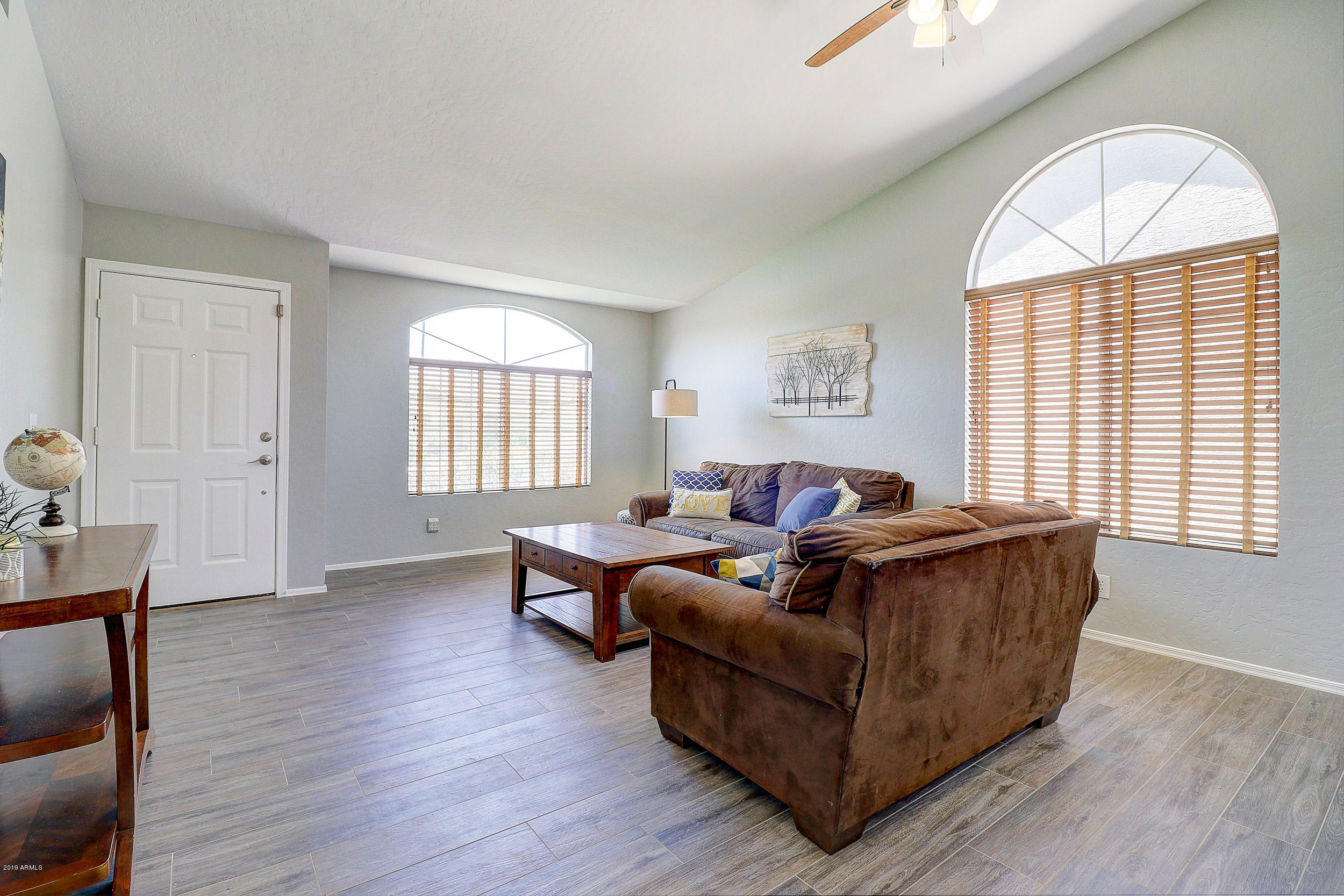 2046 East Devon Road Gilbert, AZ 85296 - Photo 5 of 30 B (1)