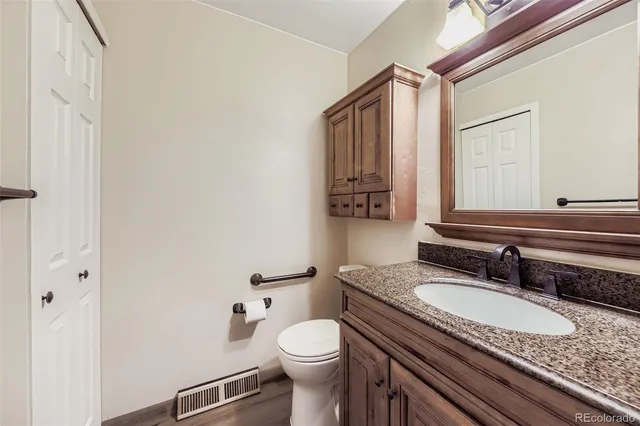 $350,000 | 1050 South Monaco Parkway, Unit 137, Denver, CO 80224