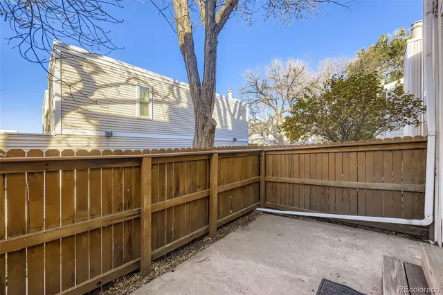 $350,000 | 1050 South Monaco Parkway, Unit 137, Denver, CO 80224