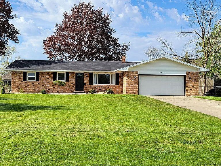 4136 3rd Road Bremen, IN 46506 - Photo 1 of 1