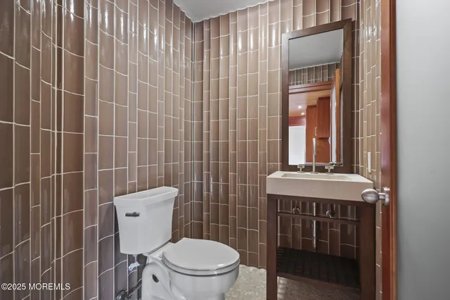 $1,795,000 | 268 Matchaponix Avenue, Monroe Township, NJ 08831