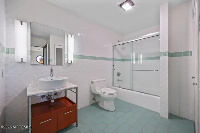 $1,795,000 | 268 Matchaponix Avenue, Monroe Township, NJ 08831