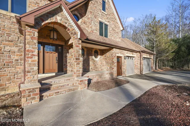 $1,795,000 | 268 Matchaponix Avenue, Monroe Township, NJ 08831