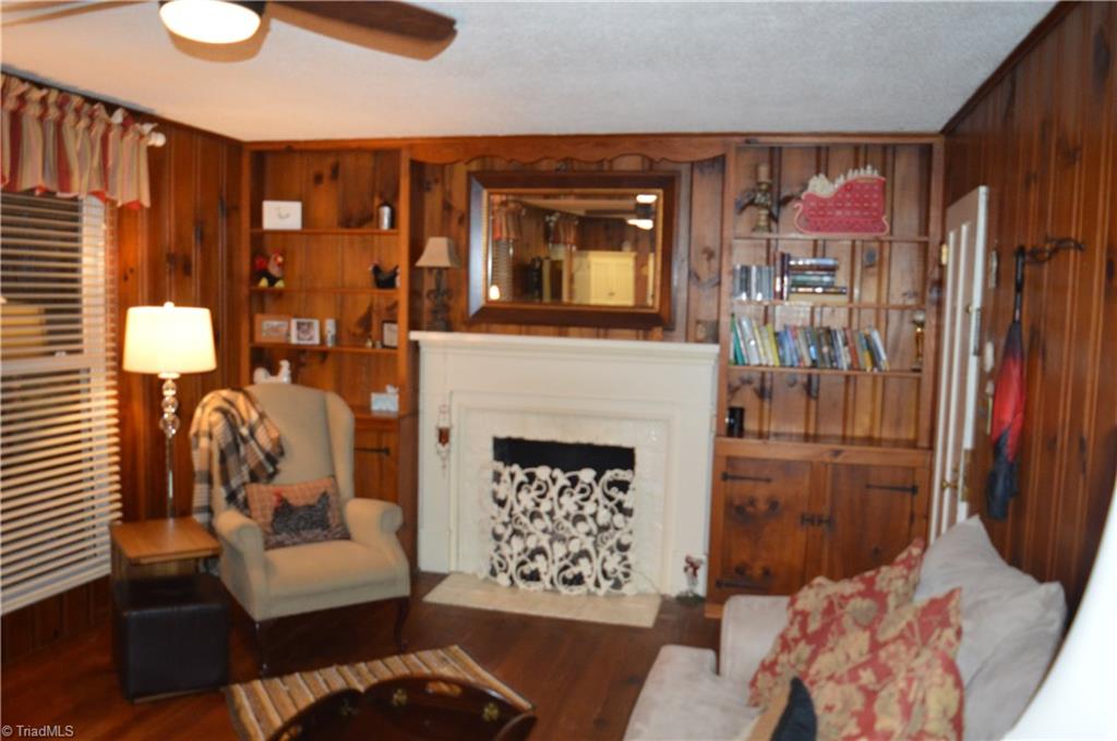 411 Country Club Road Mount Airy, NC 27030 - Photo 14 of 30 Gallery Image 14