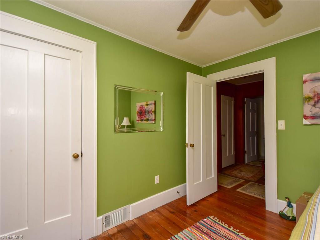 411 Country Club Road Mount Airy, NC 27030 - Photo 16 of 30 Gallery Image 16