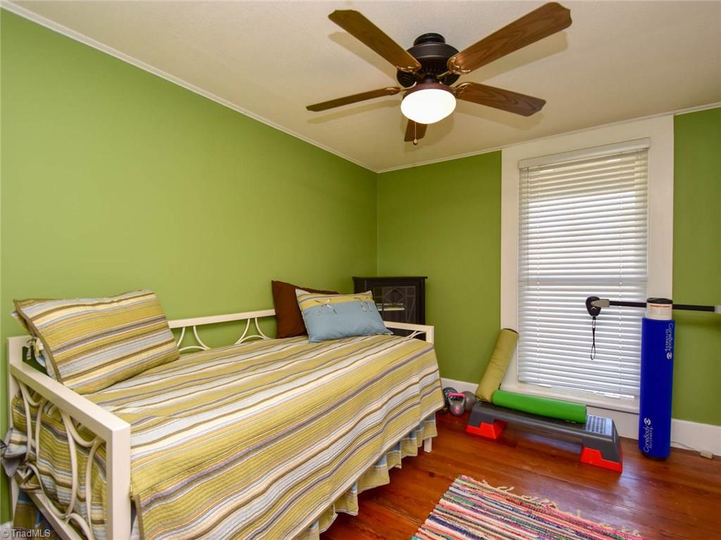 411 Country Club Road Mount Airy, NC 27030 - Photo 17 of 30 Gallery Image 17