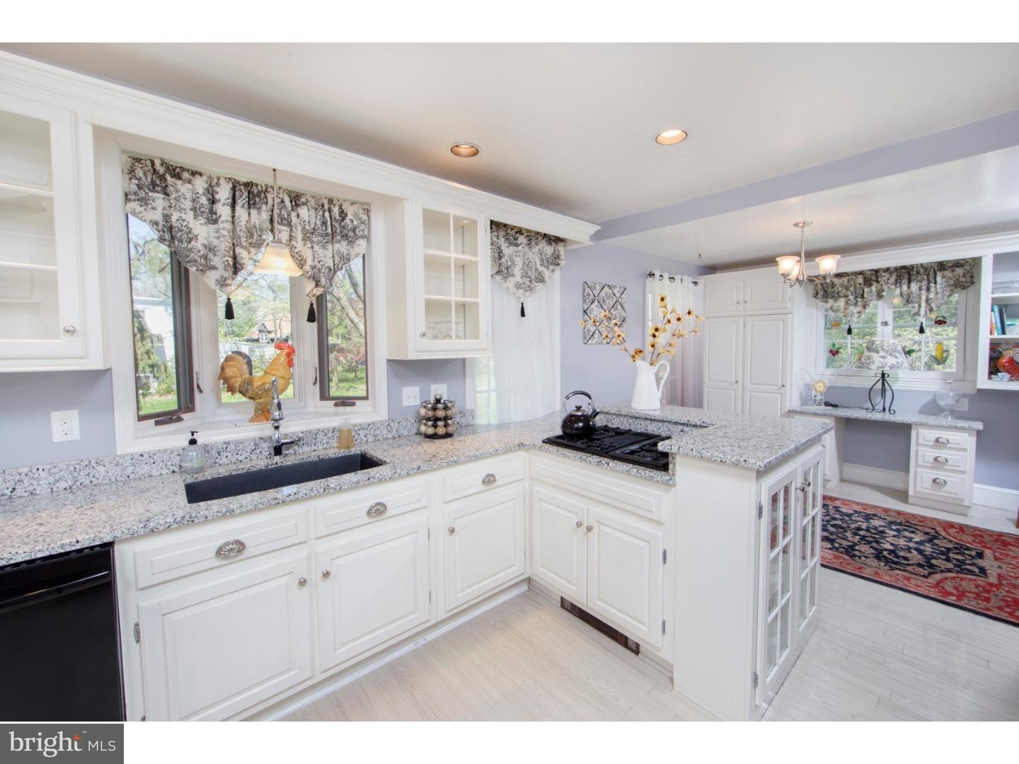 3283 Durham Road Doylestown, PA 18902 - Photo 4 of 25 Gallery Image 4