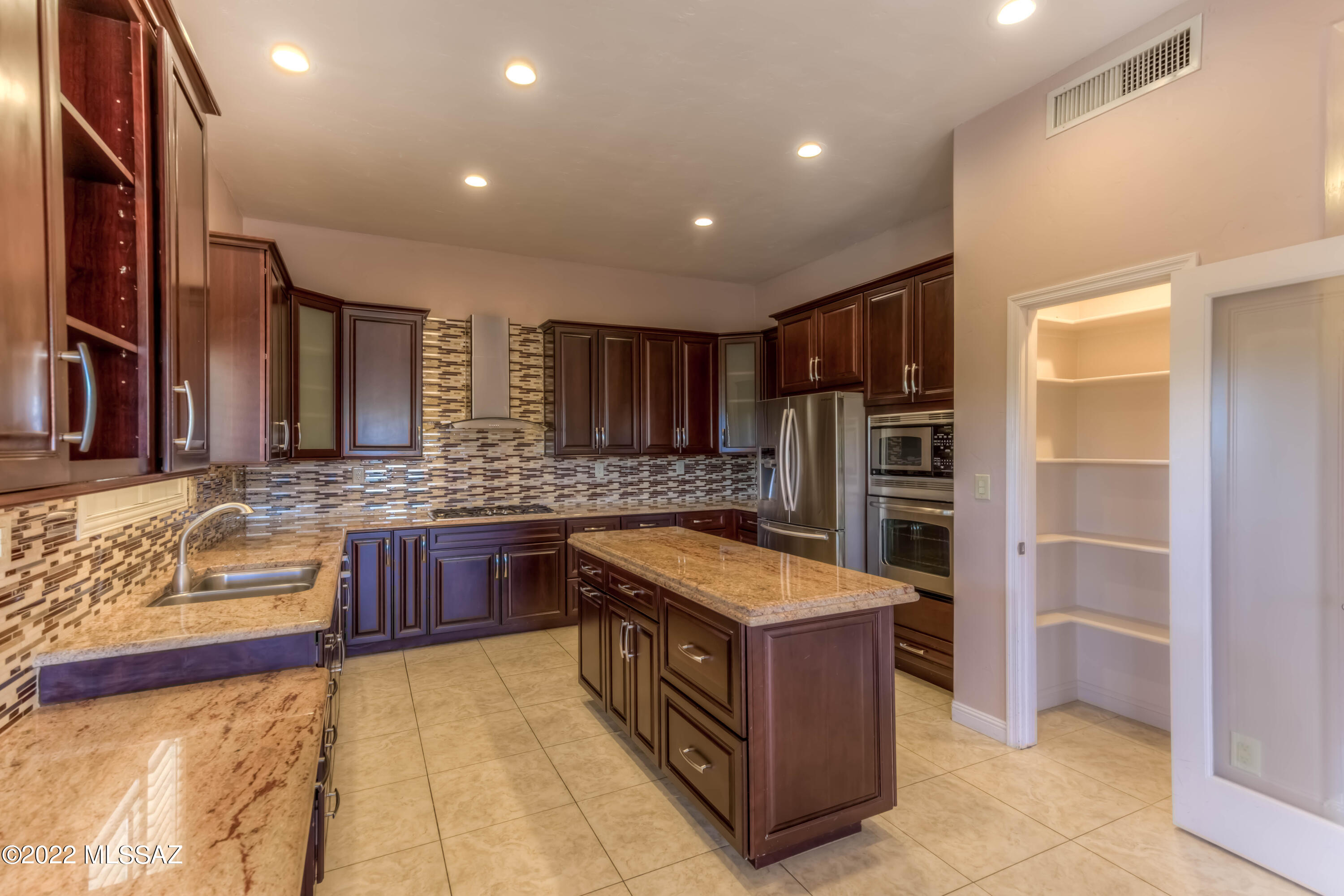 1404 East Orange Grove Road Tucson, AZ 85718 - Photo 14 of 47