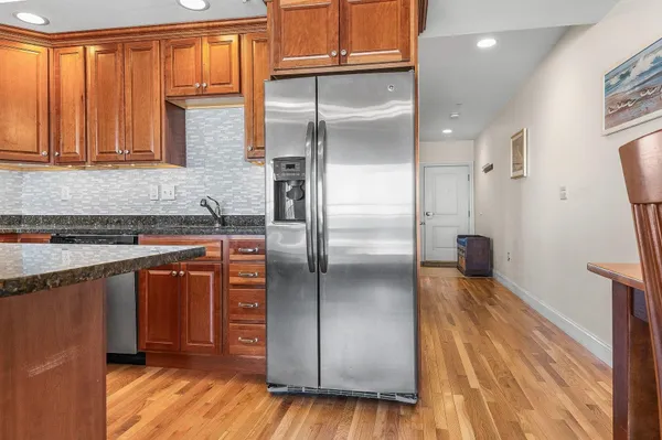 $549,000 | 83 Ocean Boulevard, Unit 404, Hampton, NH 03842