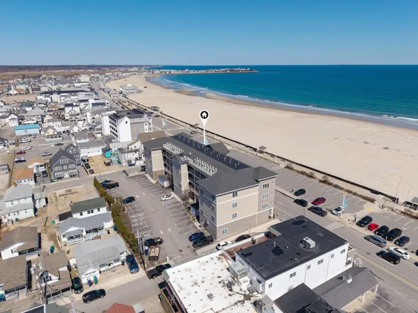 $549,000 | 83 Ocean Boulevard, Unit 404, Hampton, NH 03842