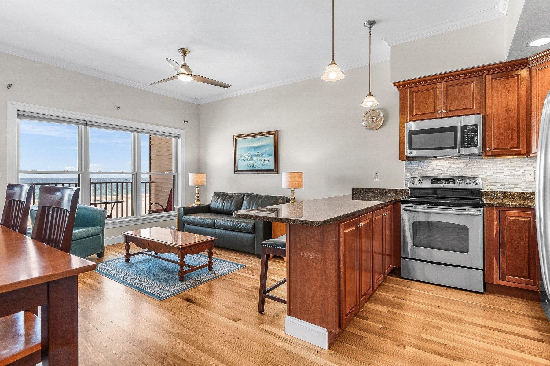 83 Ocean Boulevard, Unit 404 Hampton, NH 03842 - Photo 8 of 26