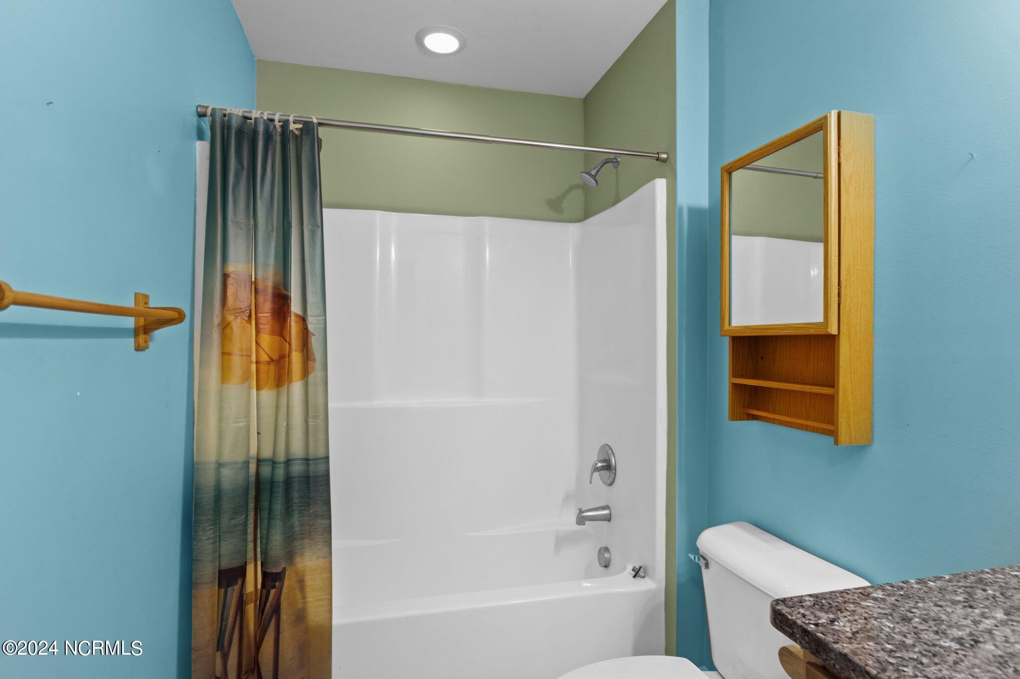 555 Eagle Road Newport, NC 28570 - Photo 30 of 57 FULL BATH SECOND FLOOR