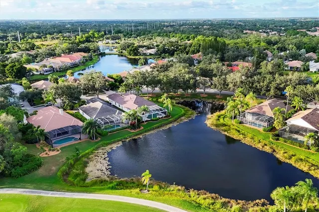 a view of an house with a swimming pool