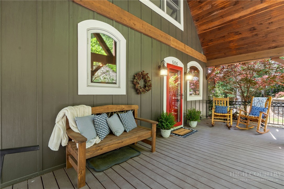 506 Crystal Mountain Road Boone, NC 28607 - Photo 4 of 49 Gallery Image 4